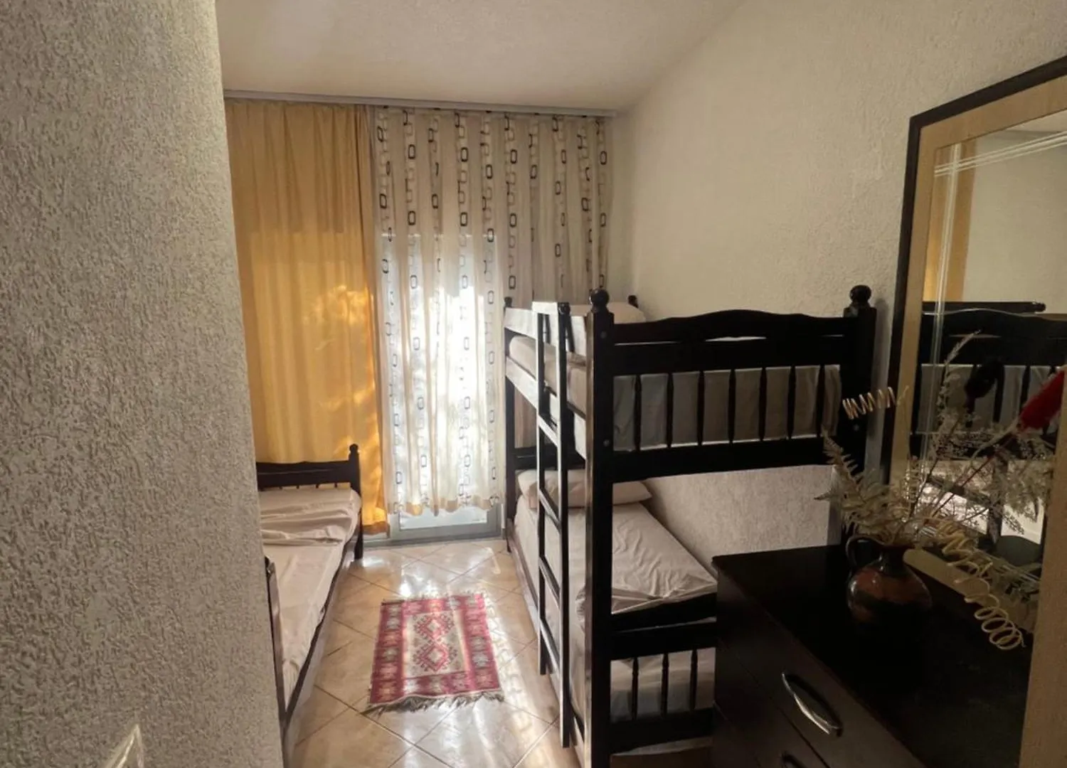 ***  Hotel Peja Velipojë Arnavutluk