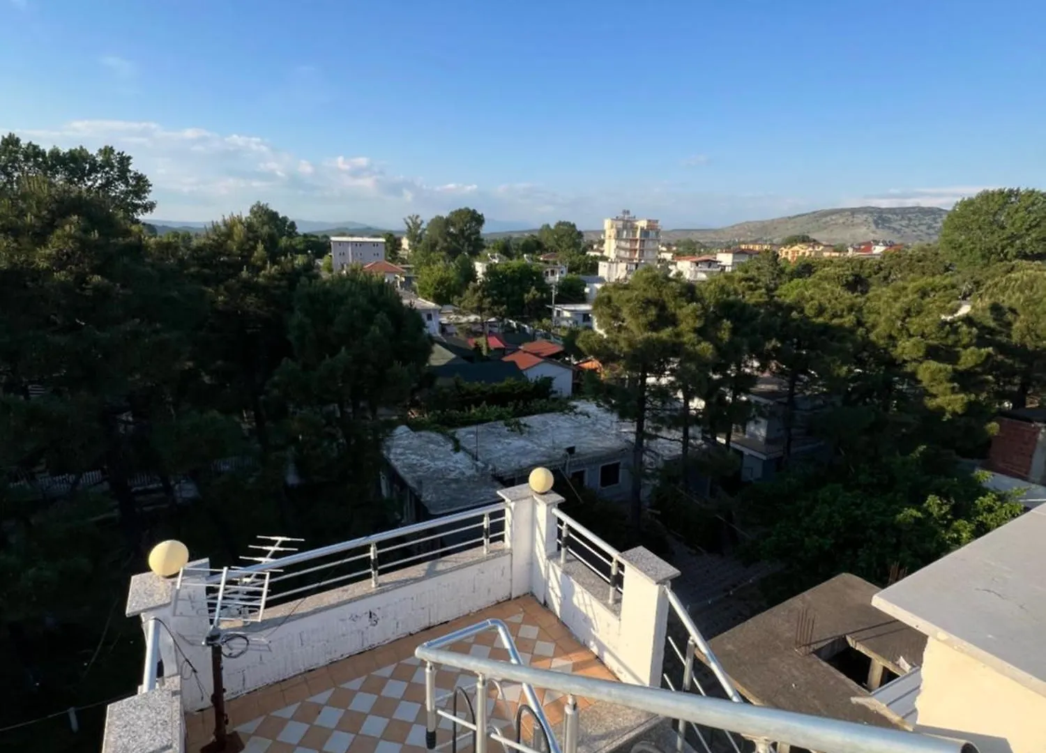Hotel Peja Velipojë