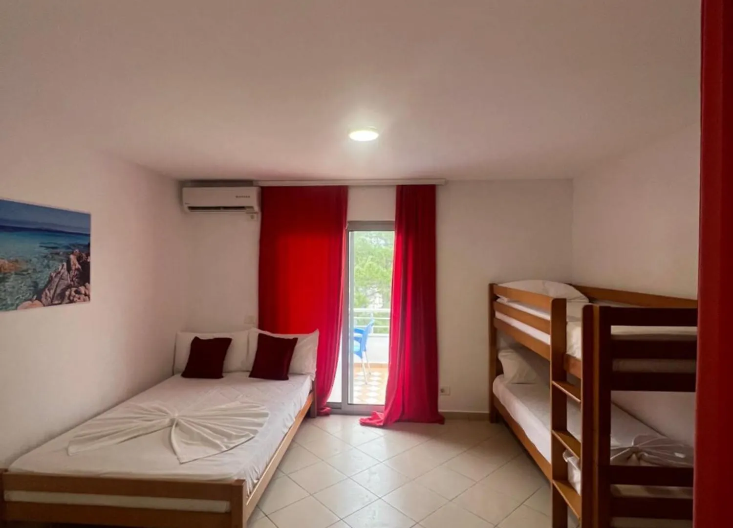 Hotel Peja Velipojë
