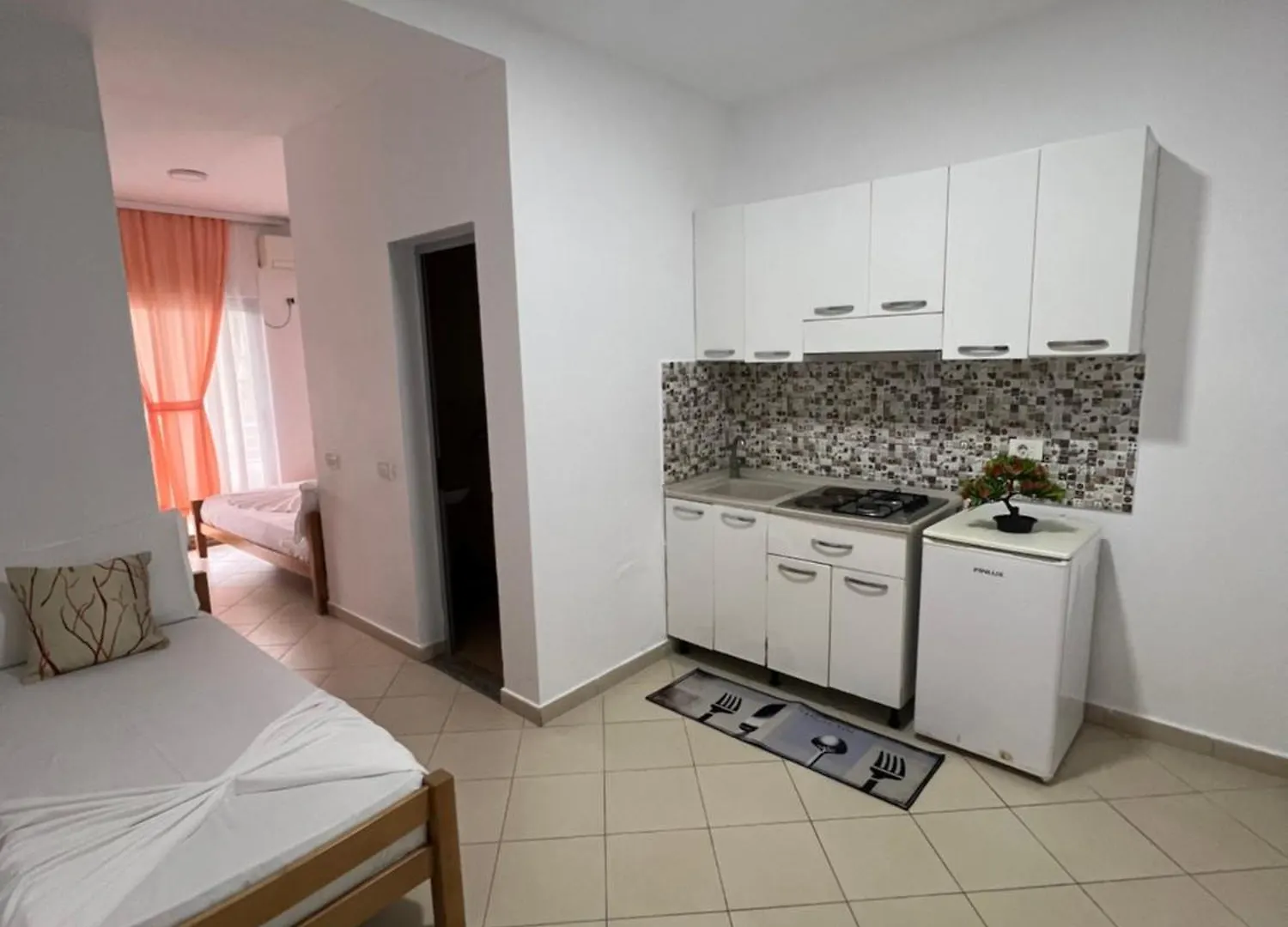 Hotel Peja Velipojë 3*,