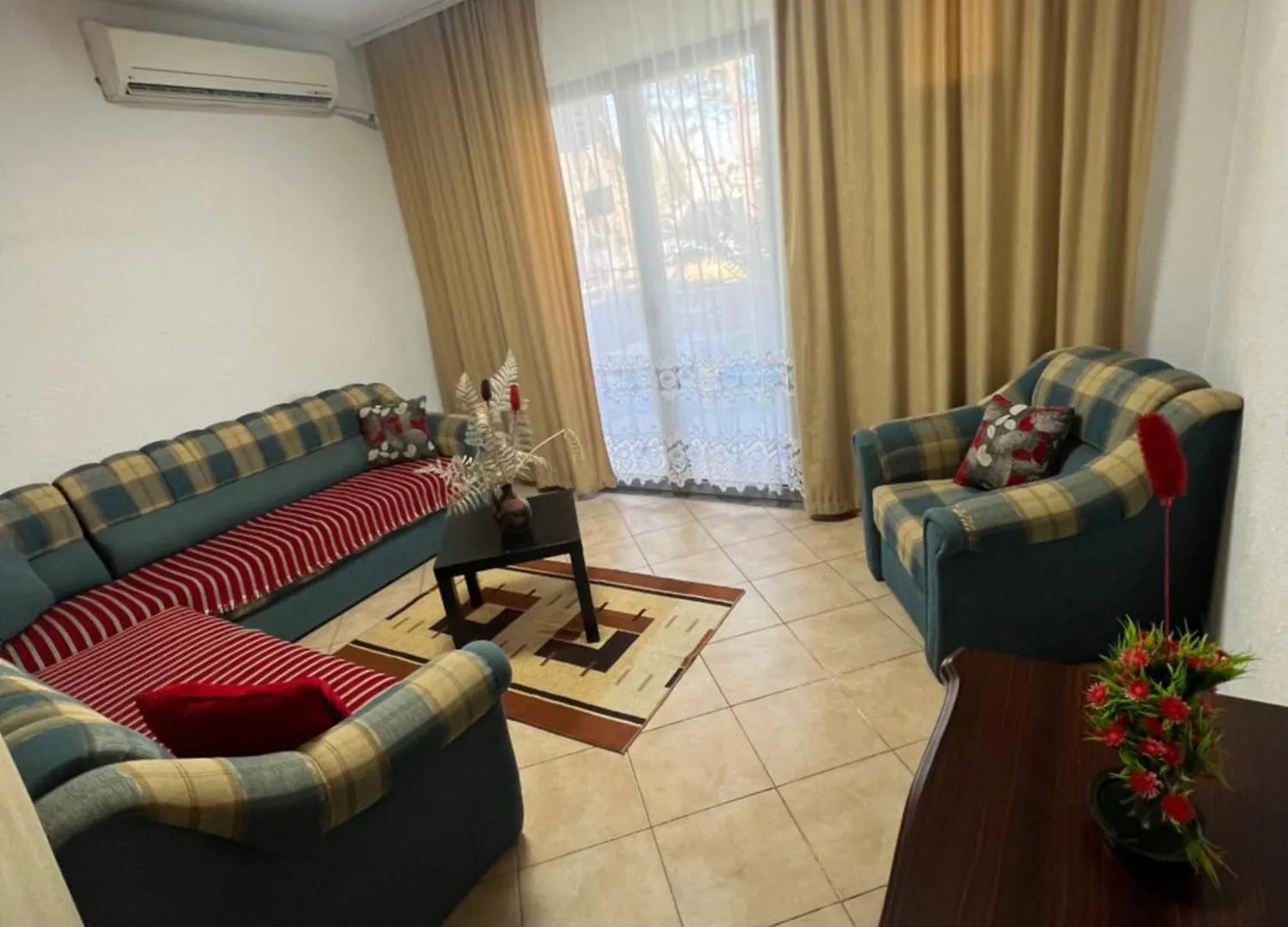 Hotel Peja Velipojë