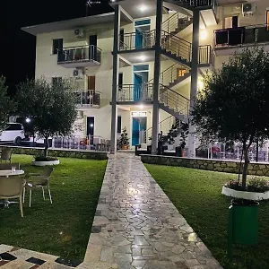 Hotel apartamentowy Vila Hotel